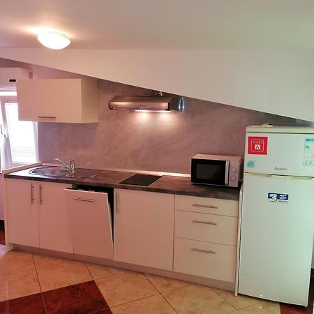 Apartmani Puzek Bibinje Luaran gambar