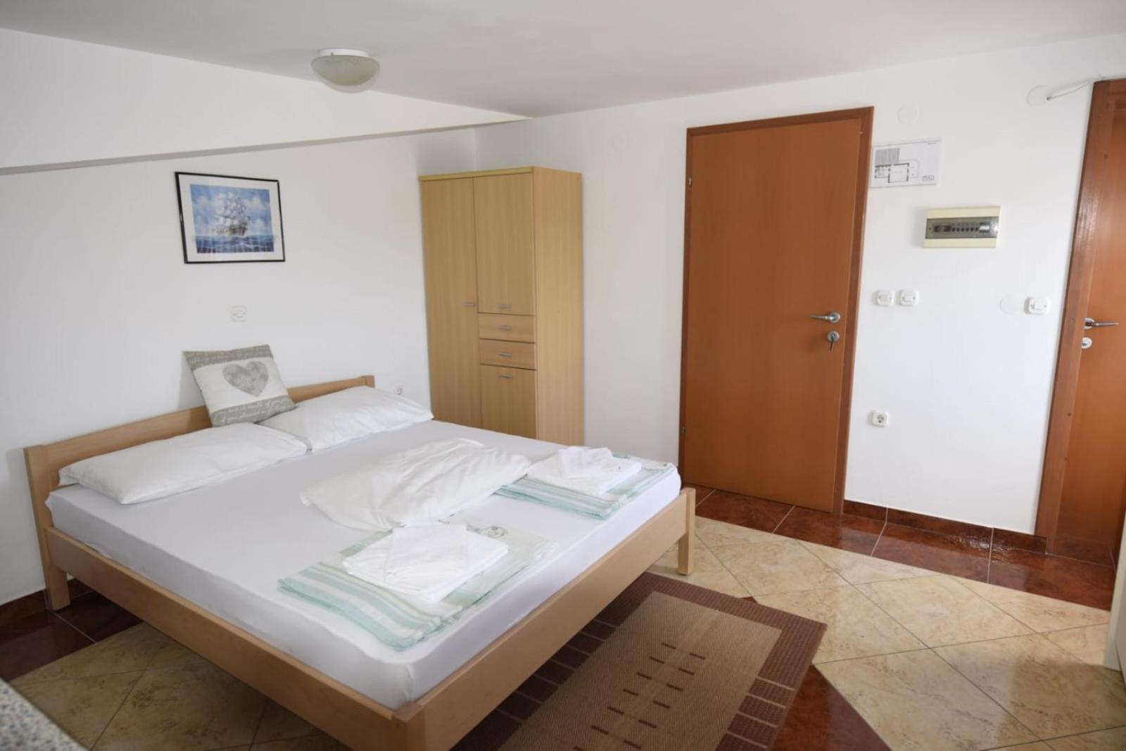 Apartmani Puzek Bibinje Luaran gambar